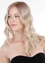 Maxwella 18" | Synthetic Lace Front Wig